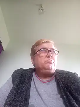 Snapshot of SusanStar874 chatting on April 24, 2026, 1:57 pm SusanStar874 online show from April 24, 2026, 1:57 pm