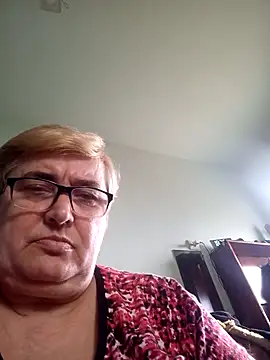 Snapshot of SusanStar874 chatting on April 19, 2026, 3:24 pm SusanStar874 online show from April 19, 2026, 3:24 pm