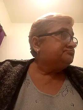 Snapshot of SusanStar874 chatting on April 23, 2026, 5:47 pm SusanStar874 online show from April 23, 2026, 5:47 pm