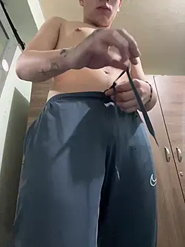 Andy12912 online show from March 7, 2026, 9:53 pm