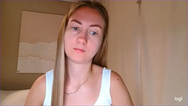 Snapshot of BluueSilk chatting on September 26, 2025, 5:36 am BluueSilk online show from September 26, 2025, 5:36 am