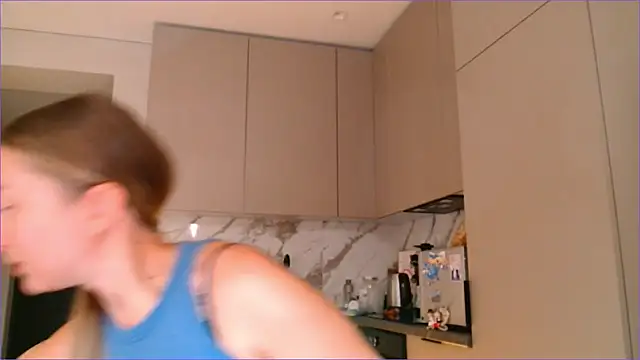 BluueSilk online show from November 3, 2025, 6:29 am