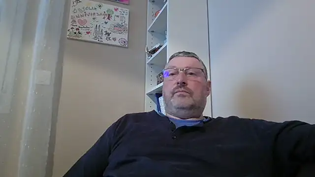 doudou310 online show from March 10, 2026, 5:00 am