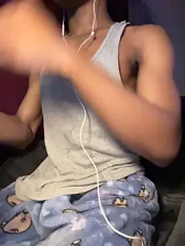vexahleah online show from April 19, 2026, 11:18 pm