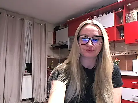 Snapshot of Nataly_Rosy chatting on February 11, 2026, 10:42 pm Nataly Rosy online show from February 11, 2026, 10:42 pm