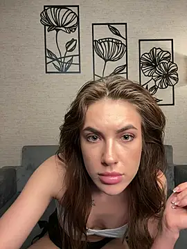 Snapshot of xXKelly_bonb0nXx chatting on February 14, 2026, 4:40 pm xXKelly bonb0nXx online show from February 14, 2026, 4:40 pm