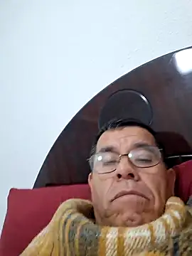 Snapshot of eros3442 chatting on February 10, 2026, 2:21 am eros3442 online show from February 10, 2026, 2:21 am