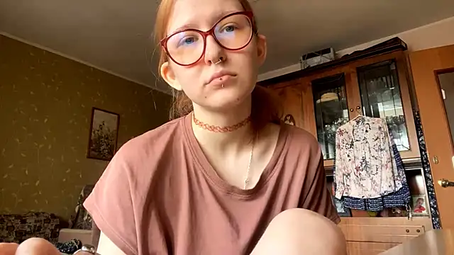 LaureenVielma online show from March 30, 2026, 8:49 am