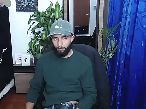 Snapshot of _noahdiaz chatting on February 16, 2026, 3:27 am noahdiaz online show from February 16, 2026, 3:27 am