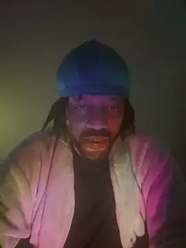 Snapshot of magic_man1085 chatting on February 4, 2026, 6:08 am magic man1085 online show from February 4, 2026, 6:08 am