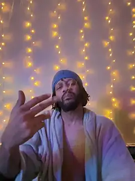 Snapshot of magic_man1085 chatting on February 8, 2026, 7:17 am magic man1085 online show from February 8, 2026, 7:17 am