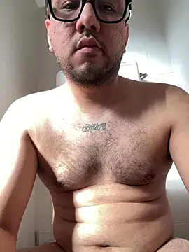 latinocalientehot online show from May 29, 2026, 4:13 pm