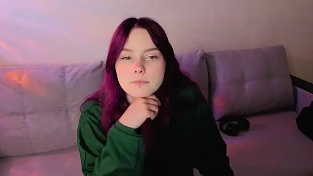 Julia Anis online show from April 1, 2026, 12:57 am