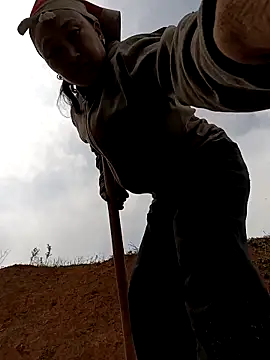 Snapshot of Ami-su chatting on February 27, 2026, 3:40 am Ami-su online show from February 27, 2026, 3:40 am