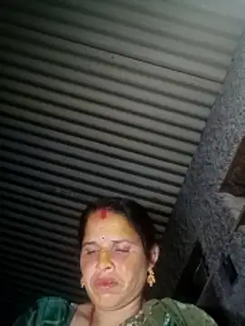 Lucky couple-1 online show from April 23, 2026, 8:10 pm