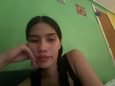 Sweetiebabe25 online show from April 9, 2026, 12:34 am