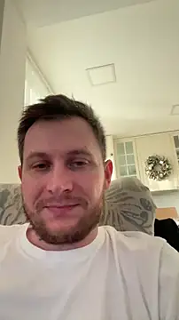 Snapshot of LubasOriginMen chatting on February 20, 2026, 3:36 pm LubasOriginMen online show from February 20, 2026, 3:36 pm