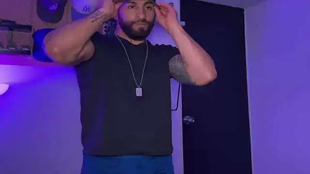 SamDornan51 online show from April 8, 2026, 1:07 am