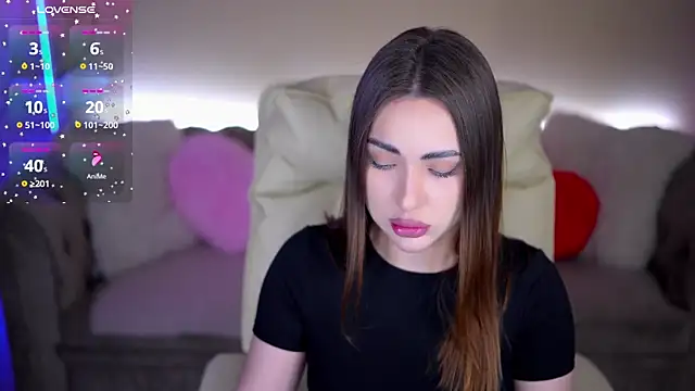 Snapshot of OliviaMoore_ chatting on February 25, 2026, 1:55 pm OliviaMoore online show from February 25, 2026, 1:55 pm