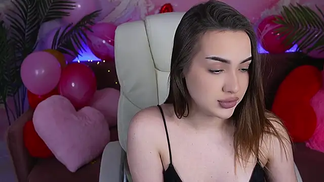 Snapshot of OliviaMoore_ chatting on February 12, 2026, 2:28 pm OliviaMoore online show from February 12, 2026, 2:28 pm