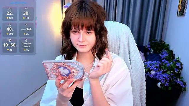 Snapshot of michelewild chatting on January 31, 2026, 9:46 pm michelewild online show from January 31, 2026, 9:46 pm