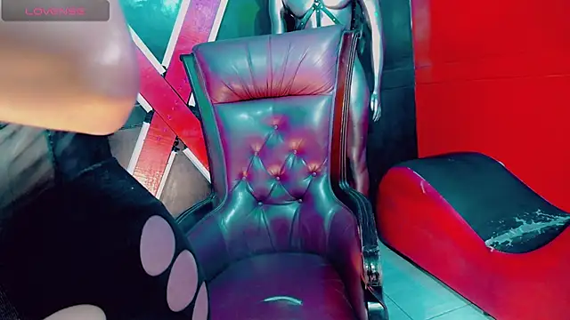 Snapshot of Sasha_calle chatting on February 14, 2026, 10:59 am Sasha calle online show from February 14, 2026, 10:59 am