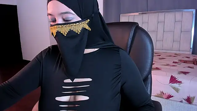 Snapshot of basima_haik chatting on February 6, 2026, 2:40 am basima haik online show from February 6, 2026, 2:40 am