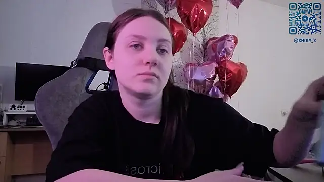 Snapshot of Holy_Kveta chatting on March 3, 2026, 3:02 am Holy Kveta online show from March 3, 2026, 3:02 am