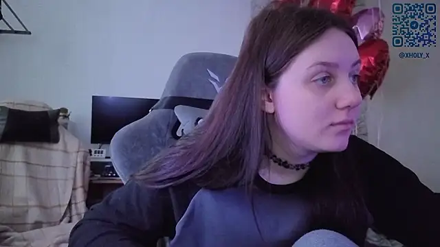 Snapshot of Holy_Kveta chatting on February 28, 2026, 3:39 am Holy Kveta online show from February 28, 2026, 3:39 am