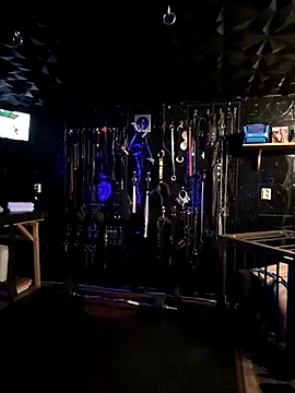 Snapshot of Sklavelive682 chatting on February 15, 2026, 9:25 pm Sklavelive682 online show from February 15, 2026, 9:25 pm