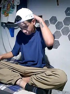 Snapshot of infernunderworld chatting on February 4, 2026, 2:28 am infernunderworld online show from February 4, 2026, 2:28 am