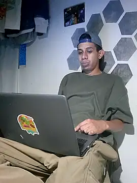 Snapshot of infernunderworld chatting on February 1, 2026, 9:13 pm infernunderworld online show from February 1, 2026, 9:13 pm