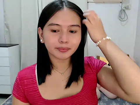 Snapshot of lovely_Janeee chatting on July 26, 2026, 9:32 pm lovely Janeee online show from July 26, 2026, 9:32 pm