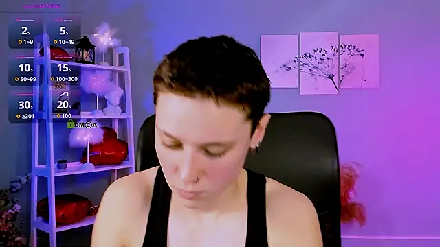 Snapshot of emi_fade chatting on March 1, 2026, 10:26 am emi fade online show from March 1, 2026, 10:26 am