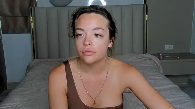 Snapshot of stellaa_quenn chatting on March 1, 2026, 12:10 am stellaa quenn online show from March 1, 2026, 12:10 am