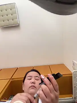 Youyou 12 online show from April 1, 2026, 12:24 am