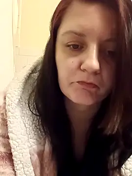 Rosegold2431 online show from February 11, 2026, 3:12 pm