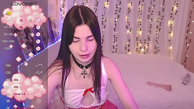 Snapshot of Stephanie_Bloom chatting on February 6, 2026, 7:32 pm Stephanie Bloom online show from February 6, 2026, 7:32 pm