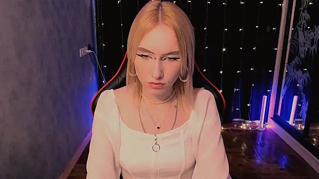 crybambi online show from February 21, 2026, 7:43 am