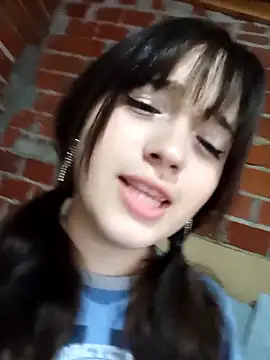 dieciochoyundia online show from February 8, 2026, 10:40 pm