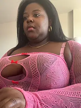 Snapshot of BouncyBBW chatting on April 24, 2026, 11:01 am BouncyBBW online show from April 24, 2026, 11:01 am