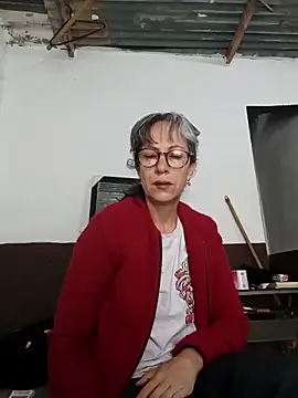 Snapshot of laurasofia45 chatting on February 22, 2026, 1:24 pm laurasofia45 online show from February 22, 2026, 1:24 pm