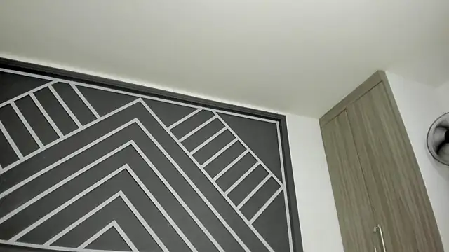 Jessica Boyer online show from February 10, 2026, 8:30 pm