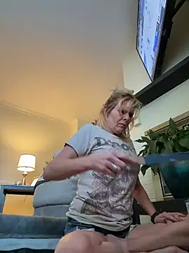 Snapshot of FireAfterDark chatting on February 22, 2026, 10:11 pm FireAfterDark online show from February 22, 2026, 10:11 pm