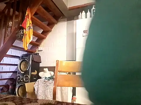 tuhardsexy online show from April 24, 2026, 1:46 pm