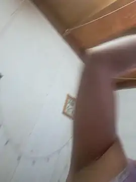 tuhardsexy online show from April 4, 2026, 2:56 pm