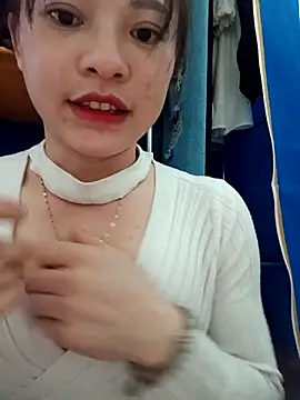 Snapshot of sushi-asa chatting on February 3, 2026, 8:52 am sushi-asa online show from February 3, 2026, 8:52 am