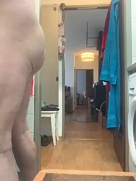 Snapshot of Korni1960 chatting on February 9, 2026, 10:46 am Korni1960 online show from February 9, 2026, 10:46 am