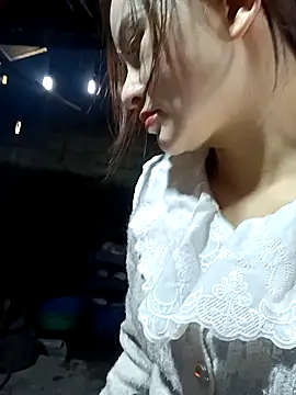 sa-sakura online show from February 10, 2026, 2:43 am