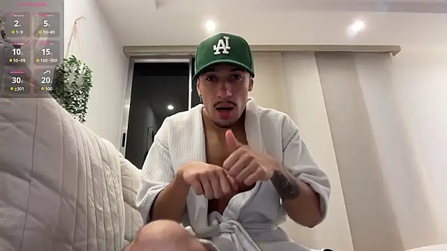 rafael stone11 online show from March 17, 2026, 4:48 am